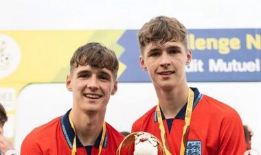 Два близнюки Флетчери радують батька у МЮ. Джек уже зіграв два матчі в АПЛ