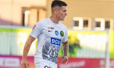 Футболист сборной Украины уснул за рулем и попал в аварию