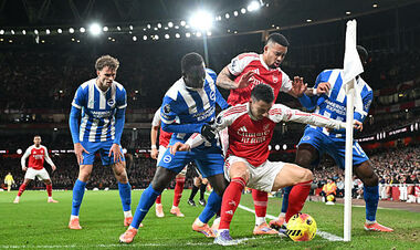 4 из последних 6 забитых мячей Арсенала были автоголами