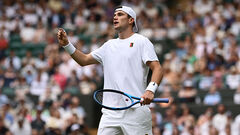 Десятий номер ATP спочатку підтвердив участь на Aus Open, а потім знявся