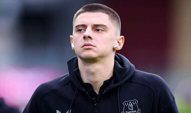 Коуч Эвертона сделал важное заявление о будущем Миколенко