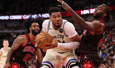 НБА: Юта с Михайлюком сотворила сенсацию, яркое возвращение Адетокумбо