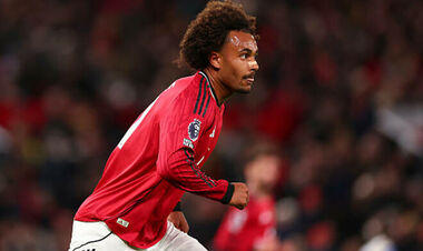 Рома орендує нападника МЮ: Романо розкрив деталі гучного трансферу