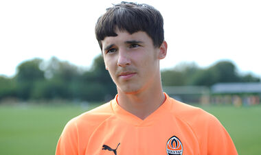 Шахтер решил попрощаться с украинским футболистом, который уедет за океан