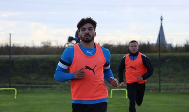 ОФИЦИАЛЬНО. Осталось 17 футболистов: Виктория попрощалась с полузащитником