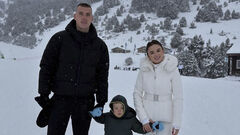 ФОТО. Лунин показал свои рождественские каникулы. Где отдыхают?