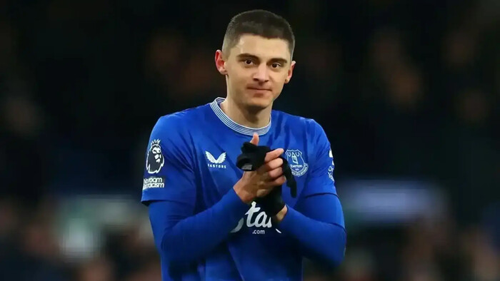 Миколенко хочет подписать титулованный гранд. Ситуация сильно изменилась