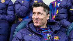 Куда после Барселоны. У Левандовски минимум три варианта