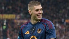 Довбик может принять участие в невероятном обмене Ромы с чемпионами