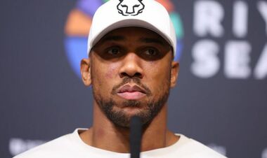 Джошуа шокирован ДТП, остается в больнице. Возвращение в ринг откладывается