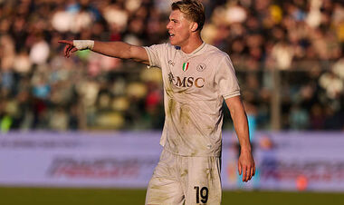 Наполі не поверне свого топ-бомбардира до МЮ. Оформлять трансфер