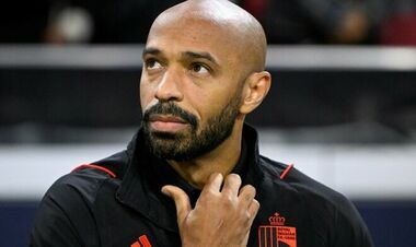 Тьерри АНРИ: «Это был позор всего футбола, что он не выиграл Золотой мяч»