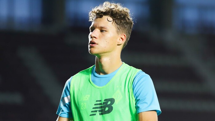 Футболіст Динамо поїхав з країни і приєднався до українця за кордоном