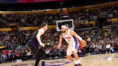 НБА: Юта без Михайлюка програла Бостону, Дейтройт розгромив Лейкерс