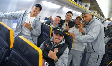 ВИДЕО. Как Шахтер добирался из Львова в Абердин на матч Лиги конференций