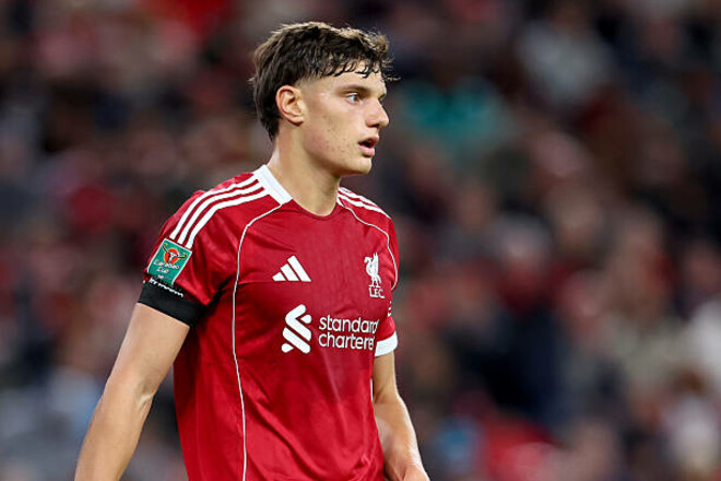 ФОТО. Захисник Ліверпуля переніс складну операцію