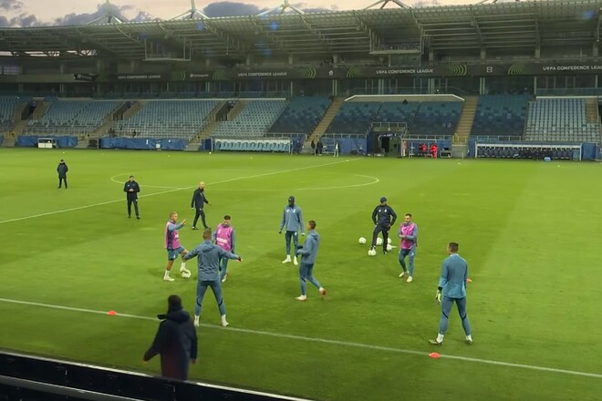 ВИДЕО. Динамо провело открытую тренировку перед матчем с Кристал Пэлас