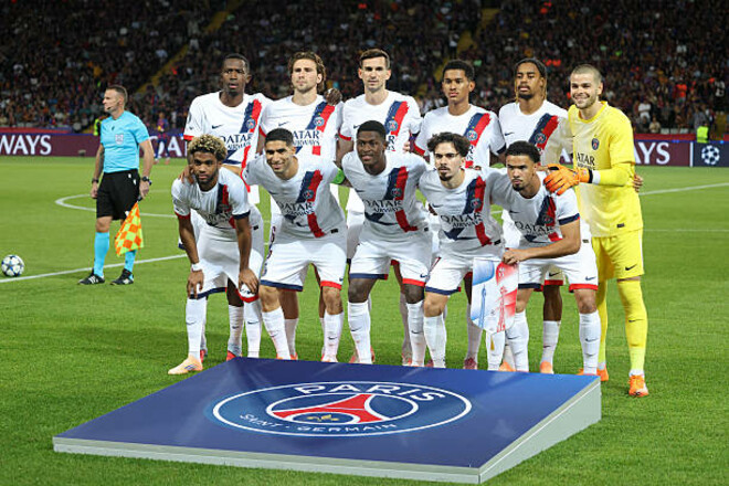 ПСЖ стал 1-м клубом, трижды подряд победившим Барсу на ее поле в ЕК