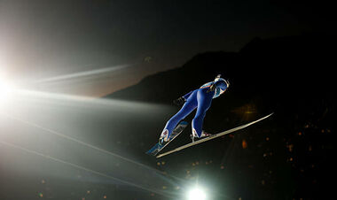 Турне четырех трамплинов. Марусяк прошел отбор, соперником станет легенда