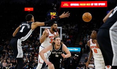 НБА: Сан-Антонио совершил камбэк с Нью-Йорком, Денвер обыграл Торонто