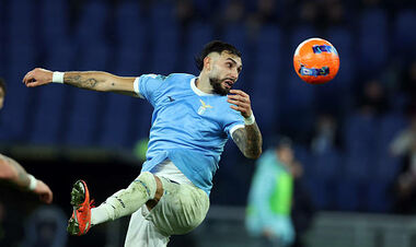 Він забивав 4 голи Луніну. Клуб АПЛ підписав недешевого форварда