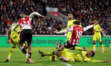 80 минут Ярмолюка. Брентфорд и Тоттенхэм расписали нулевую ничью