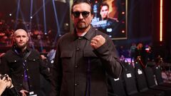 Усик бросил вызов боксеру, о бое с которым мечтает уже шесть лет