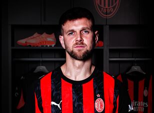 ОФІЦІЙНО. Мілан орендував відомого нападника з клубу АПЛ