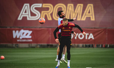 Рома відмовилася віддати Довбика в оренду Дженоа, де грає Маліновський