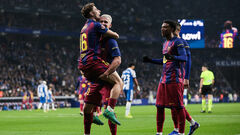 Джокеры Флика решили исход матча в концовке. Барселона обыграла Эспаньол