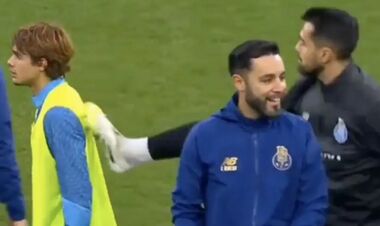 ВІДЕО. Ногою в спину. На тренуванні Порту стався дивний епізод