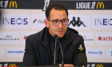 Названо ім'я нового тренера Челсі. Він уже вилетів до Лондона