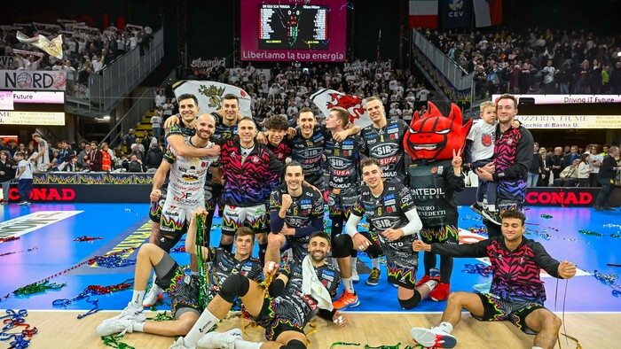 Плотницкий на подаче. Перуджа начала год с победы дома