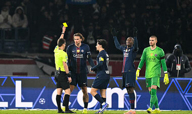 Жовта та 70 хвилин для Забарного. ПСЖ у дербі переграв Париж