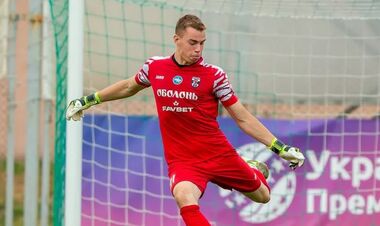 Молодий голкіпер Оболоні повертається до тренувань після перелому руки