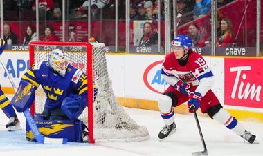 Молодіжний ЧС з хокею. Визначено фіналістів і учасників матчу за бронзу