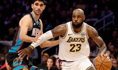 Леброн Джеймс обійшов Кріса Пола за кількістю асистів у НБА