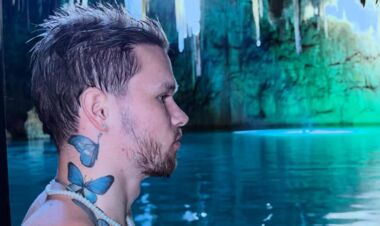 ФОТО. Новые тату и борода. Мудрик прервал молчание в свой день рождения