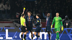 Жовта та 70 хвилин для Забарного. ПСЖ у дербі переграв Париж