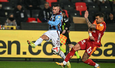 Трабзонспор із двома українцями програв Галатасараю у півфіналі Суперкубка