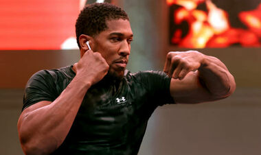 Джошуа принял важное решение о своей карьере после трагедии в Нигерии