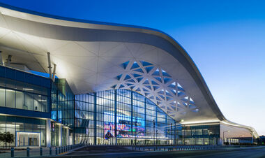 Лас-Вегас зустрічає найбільшу виставку технологій в оновленому центрі