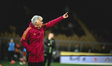 Тренер Роми увійшов до унікального 1000-очкового тренерського клубу Серії А