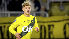 ФОТО. 18-летний игрок бросил футбол по необычной причине