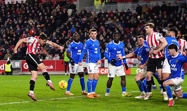 Ярмолюк впервые забил в АПЛ, разгром от Барселоны, Попов продлил контракт