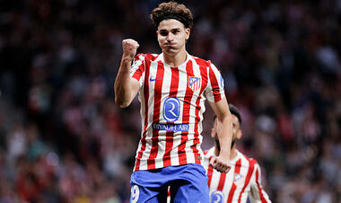 Нужно 200 млн евро. Барселона нашла замену Левандовски у конкурента