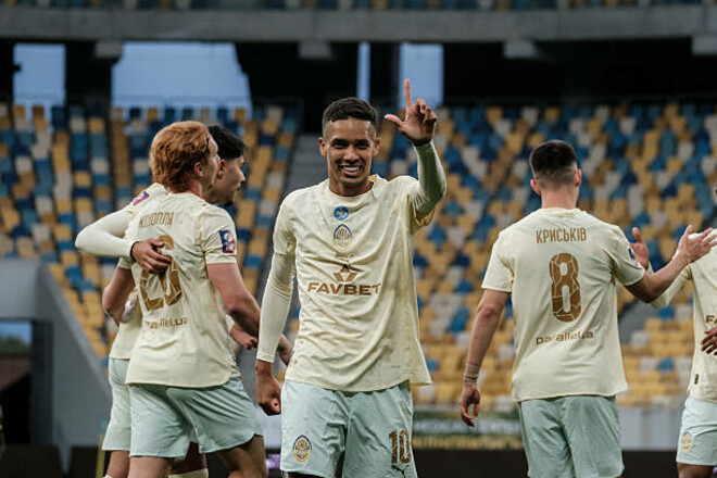 В Англії впевнені, що Шахтар не повинен грати в Лізі конференцій