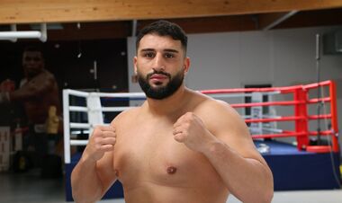 Непобедимый боксер призывает Аль-Шейха устроить ему бой с Итаумой и Усиком