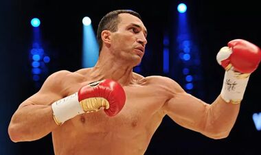 Володимир Кличко показав свою форму і повернувся на ринг