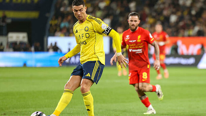 Аль-Наср с голом Роналду проиграл второй матч подряд. Аль-Хиляль оторвался